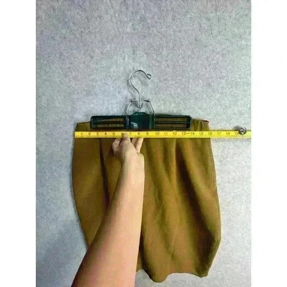 VTG 90s 100% Silk CLASSIQUES FOR NORDSTROM Olive Midi Skirt Sz 10 Lined Zipper - Picture 6 of 12